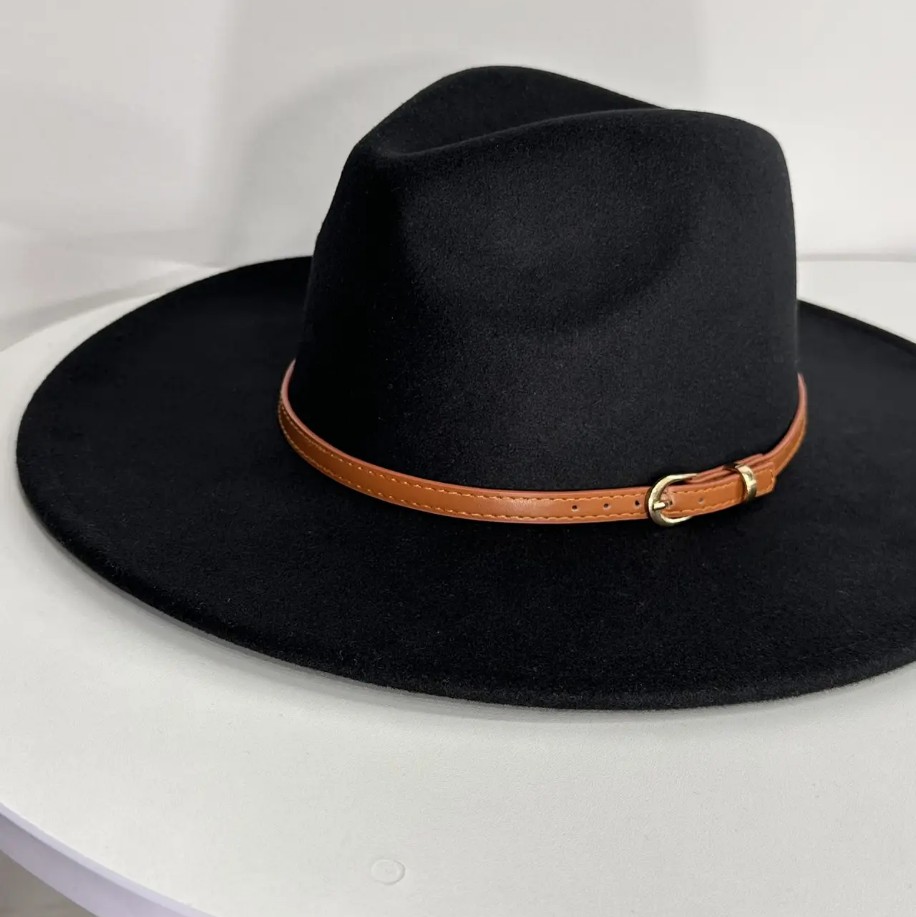 chapeau-femme-homme-mode-hiver-promodeal-tunisie shopping-2 Chapeau Fedora unisexe classique style français – Image 4