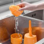 Presse-agrumes manuel à pression et rotation – Image 4