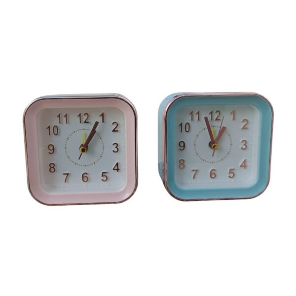 Réveil analogique carré