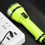 Lampe de Plongée Sous-Marine LED Rechargeable XQ-Q14 – Image 3